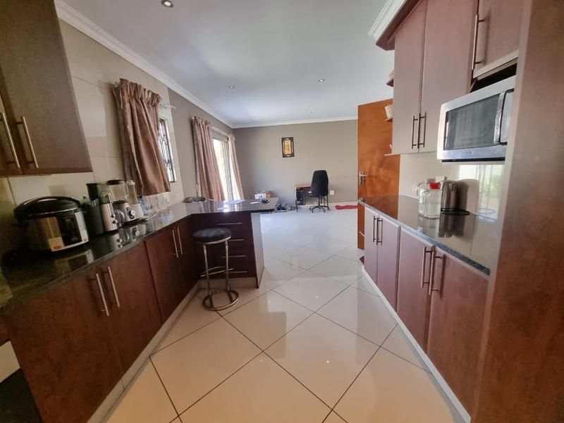 3 Bedroom Property for Sale in New Redruth Gauteng