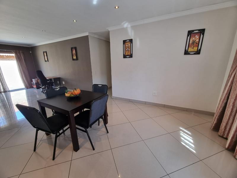 3 Bedroom Property for Sale in New Redruth Gauteng