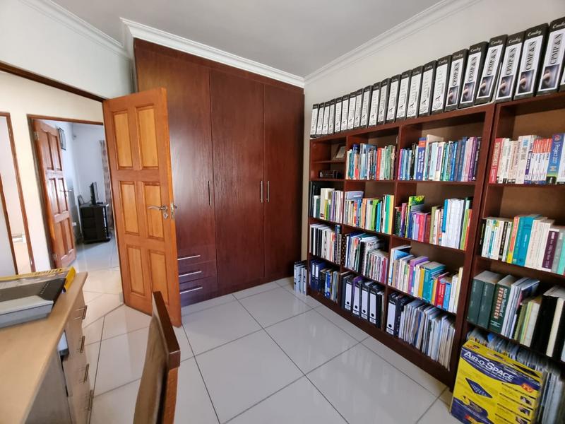3 Bedroom Property for Sale in New Redruth Gauteng