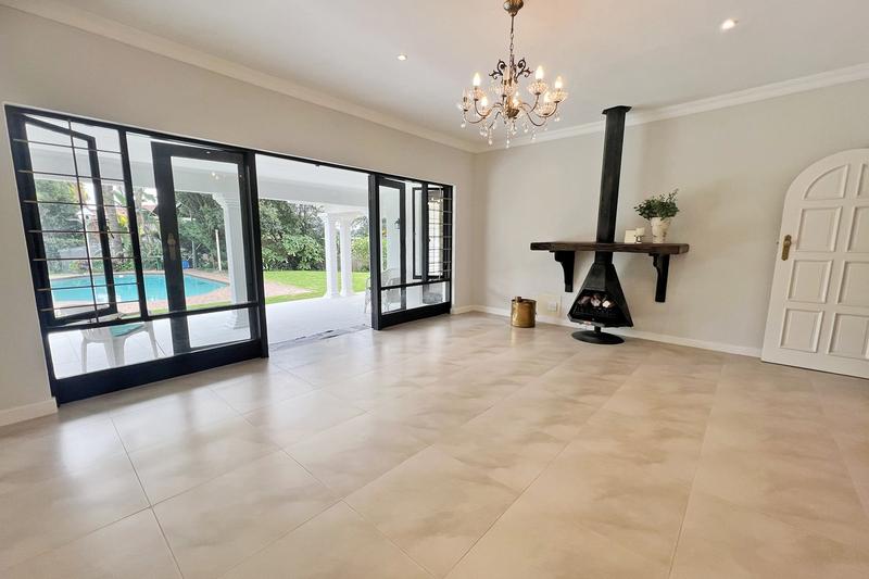 To Let 3 Bedroom Property for Rent in Sandown Gauteng