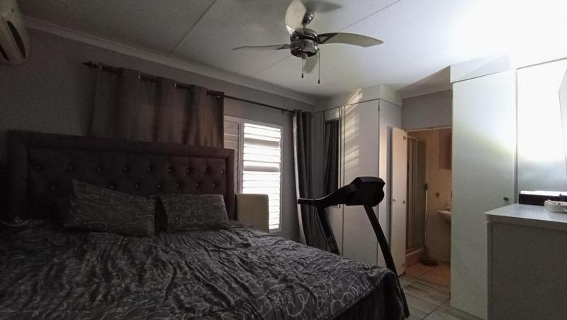 3 Bedroom Property for Sale in Amberfield Gauteng