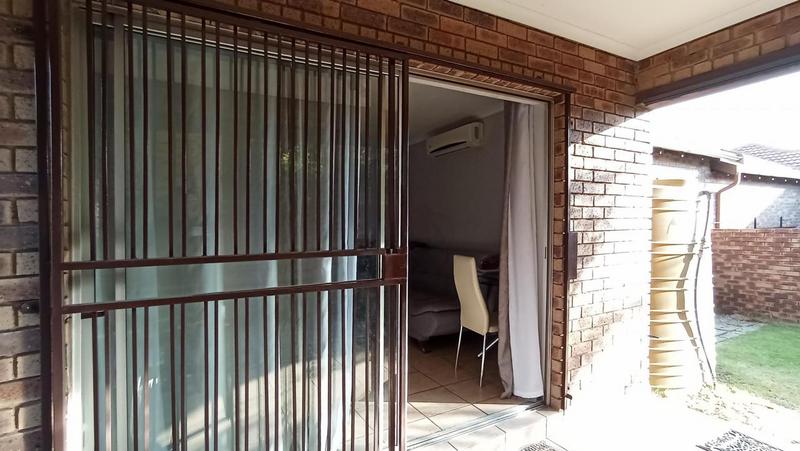 3 Bedroom Property for Sale in Amberfield Gauteng
