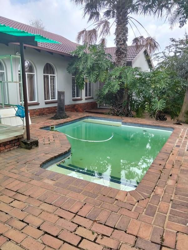 7 Bedroom Property for Sale in Norkem Park Gauteng