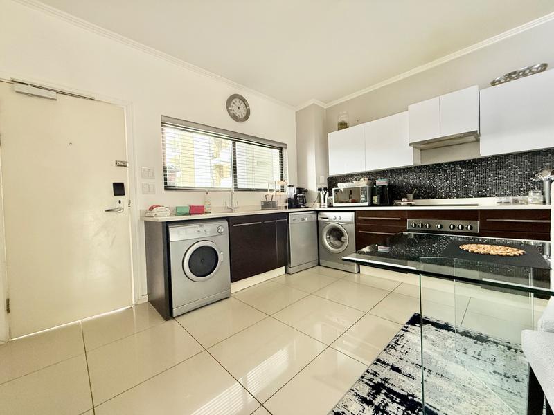 To Let 2 Bedroom Property for Rent in Morningside Gauteng