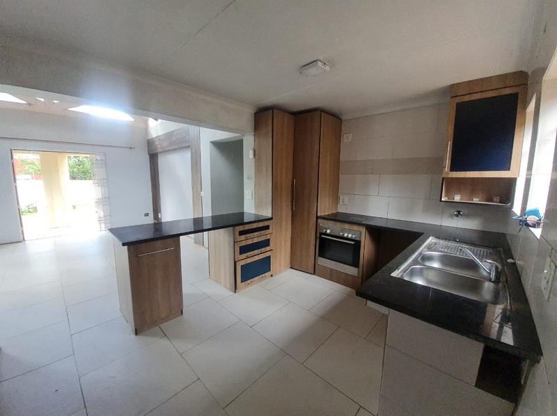 To Let 3 Bedroom Property for Rent in North Riding Gauteng