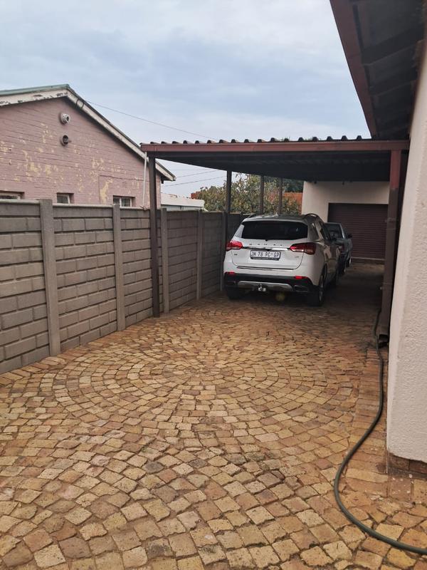 3 Bedroom Property for Sale in South Hills Gauteng
