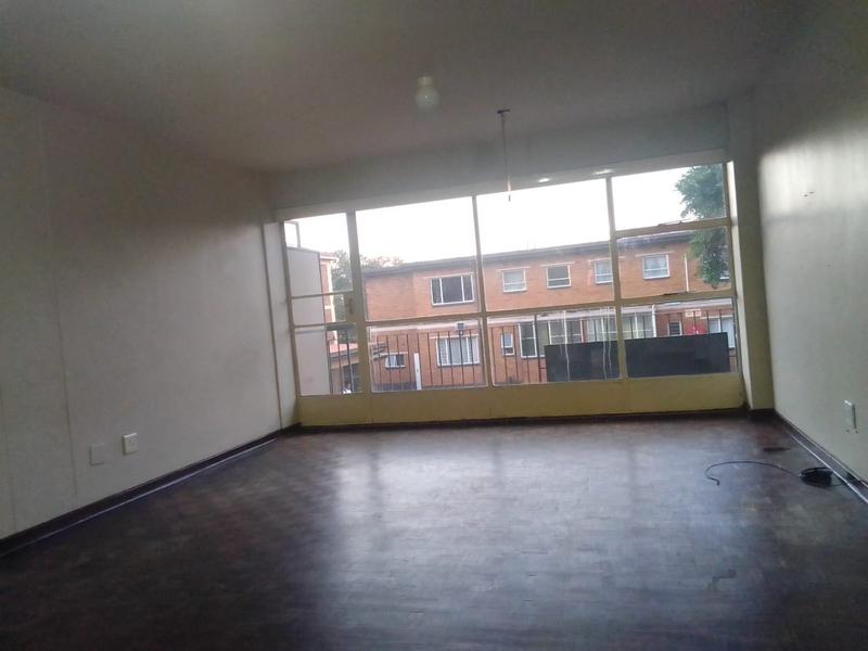 2 Bedroom Property for Sale in Florida Park Gauteng