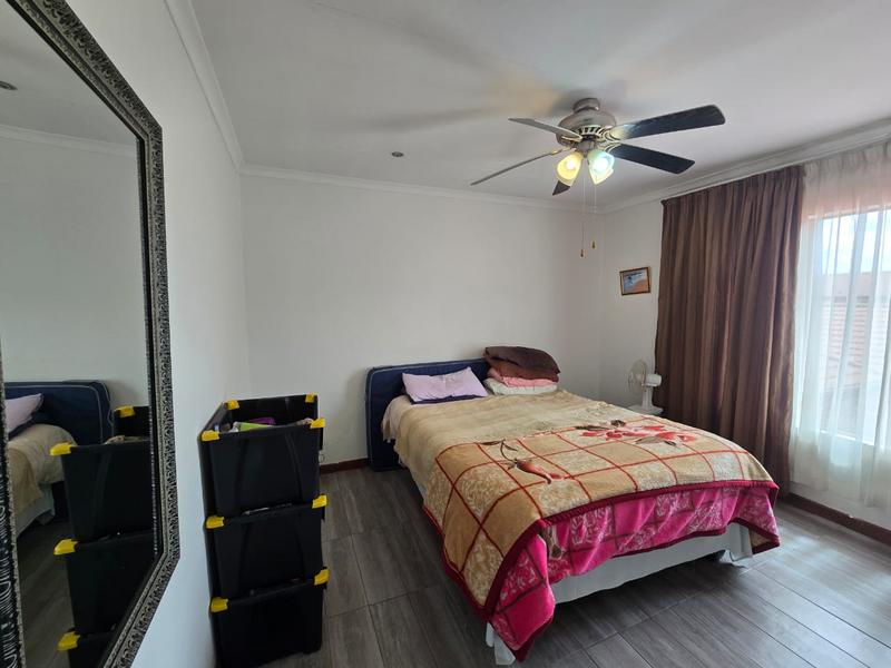 2 Bedroom Property for Sale in Annlin Gauteng