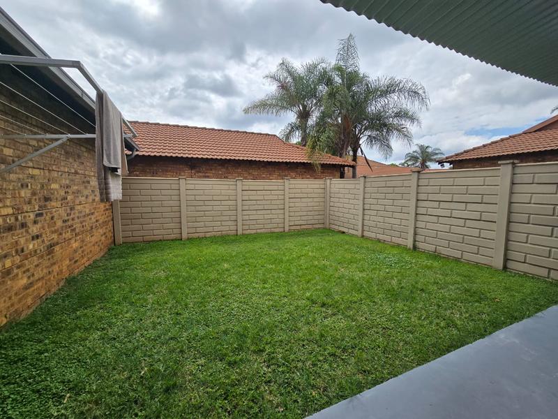 2 Bedroom Property for Sale in Annlin Gauteng