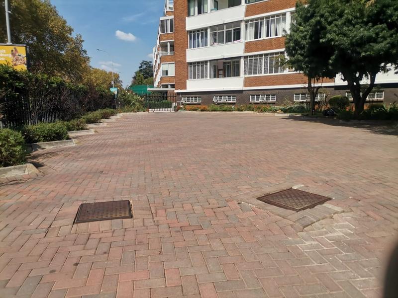 3 Bedroom Property for Sale in Illovo Gauteng