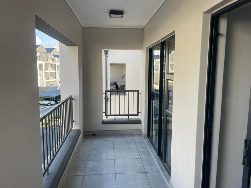 To Let 1 Bedroom Property for Rent in Waterfall Gauteng