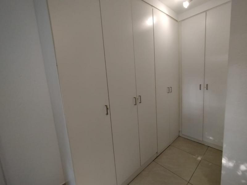 To Let 1 Bedroom Property for Rent in Morningside Gauteng