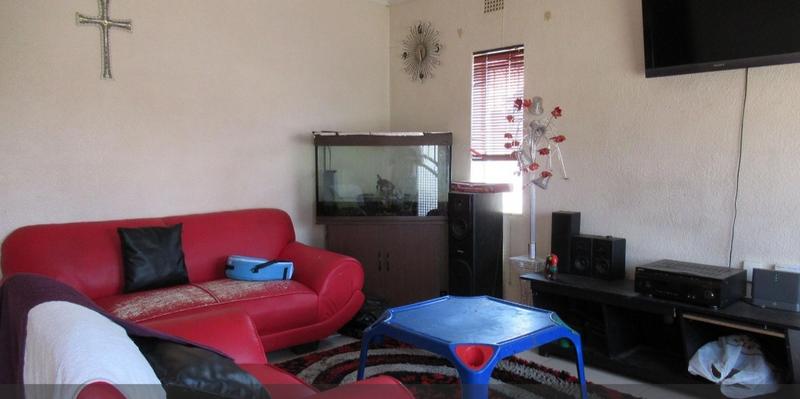4 Bedroom Property for Sale in Lenasia South Gauteng