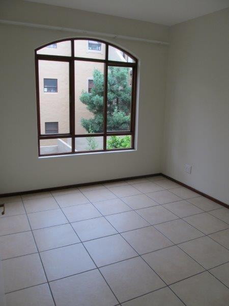 To Let 1 Bedroom Property for Rent in Pineslopes Gauteng