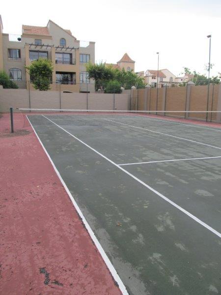 To Let 1 Bedroom Property for Rent in Pineslopes Gauteng