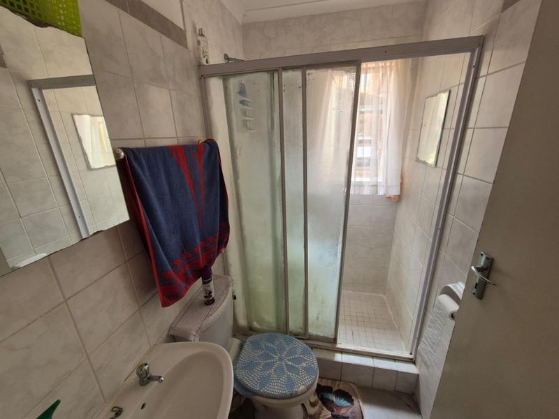 2 Bedroom Property for Sale in Annlin Gauteng