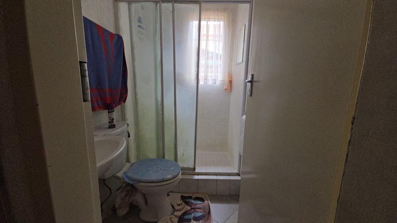 2 Bedroom Property for Sale in Annlin Gauteng