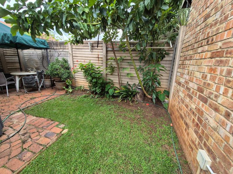 2 Bedroom Property for Sale in Annlin Gauteng