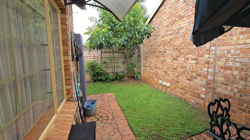 2 Bedroom Property for Sale in Annlin Gauteng