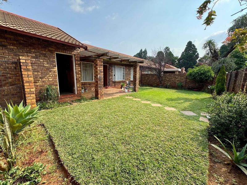 2 Bedroom Property for Sale in Annlin Gauteng