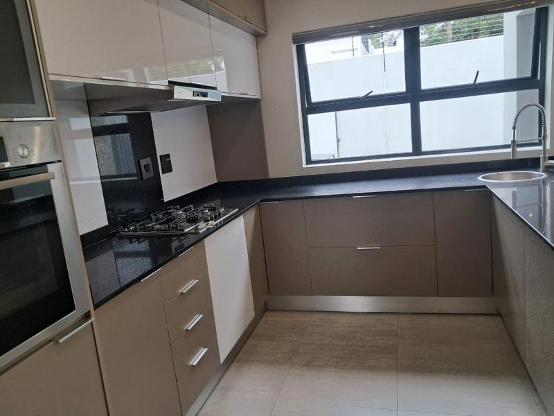 3 Bedroom Property for Sale in Bryanston Gauteng