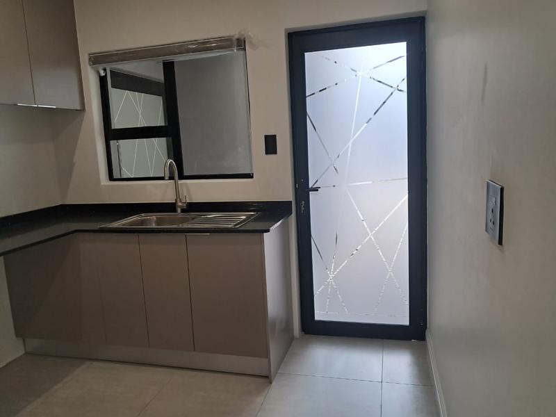 3 Bedroom Property for Sale in Bryanston Gauteng