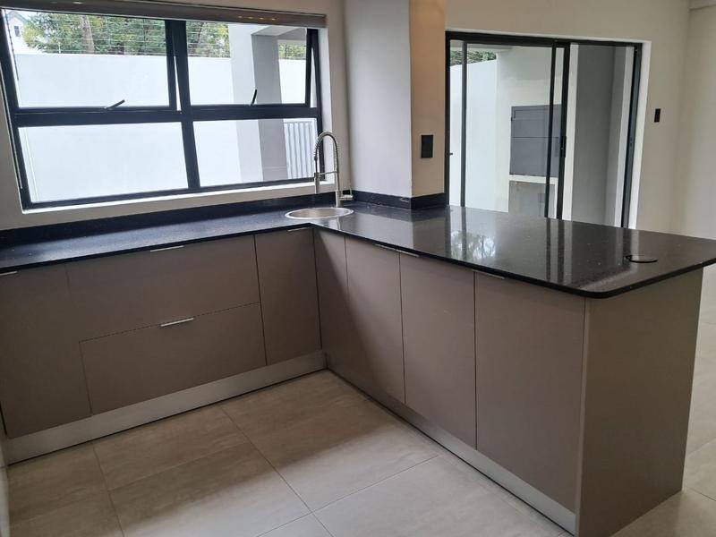3 Bedroom Property for Sale in Bryanston Gauteng