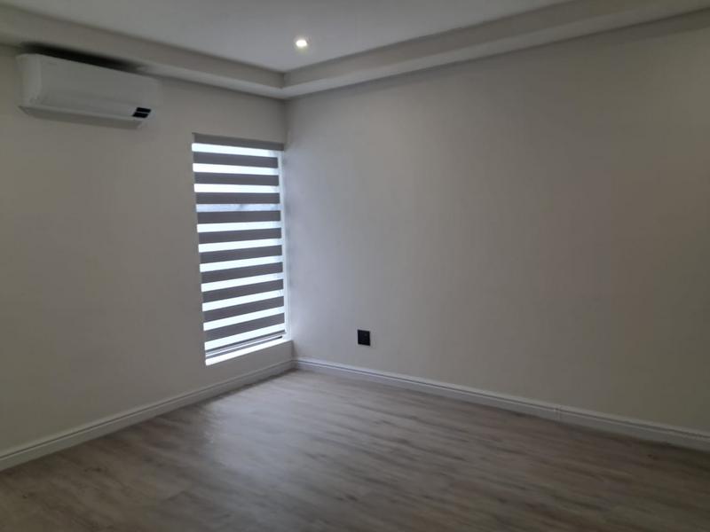 3 Bedroom Property for Sale in Bryanston Gauteng