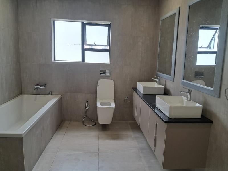 3 Bedroom Property for Sale in Bryanston Gauteng
