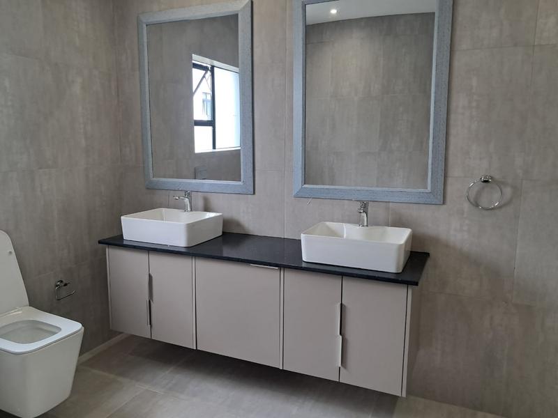 3 Bedroom Property for Sale in Bryanston Gauteng