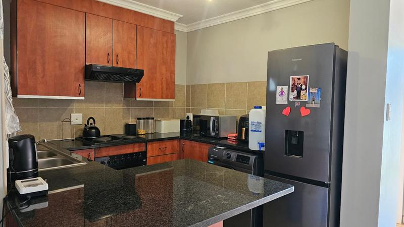 2 Bedroom Property for Sale in Montana Tuine Gauteng