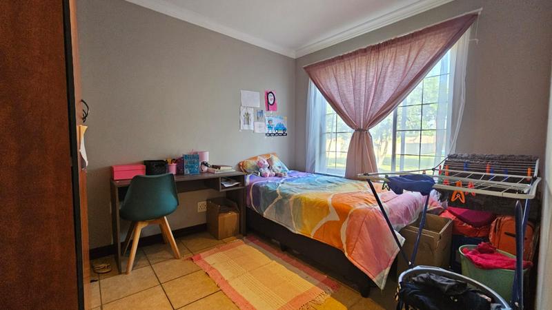 2 Bedroom Property for Sale in Montana Tuine Gauteng