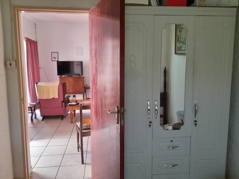To Let 2 Bedroom Property for Rent in Brenthurst Gauteng