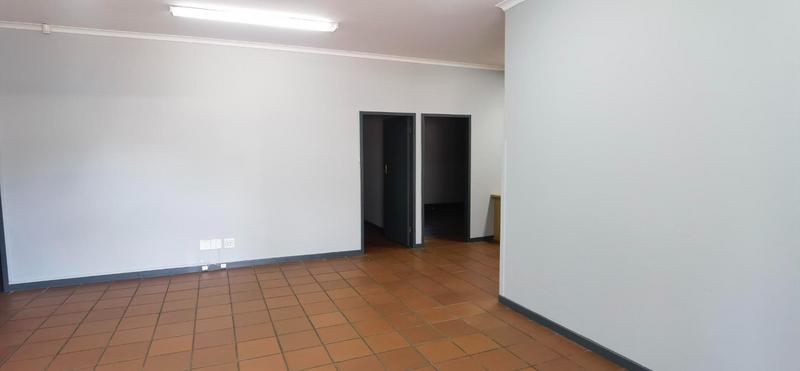 To Let commercial Property for Rent in Die Hoewes Gauteng