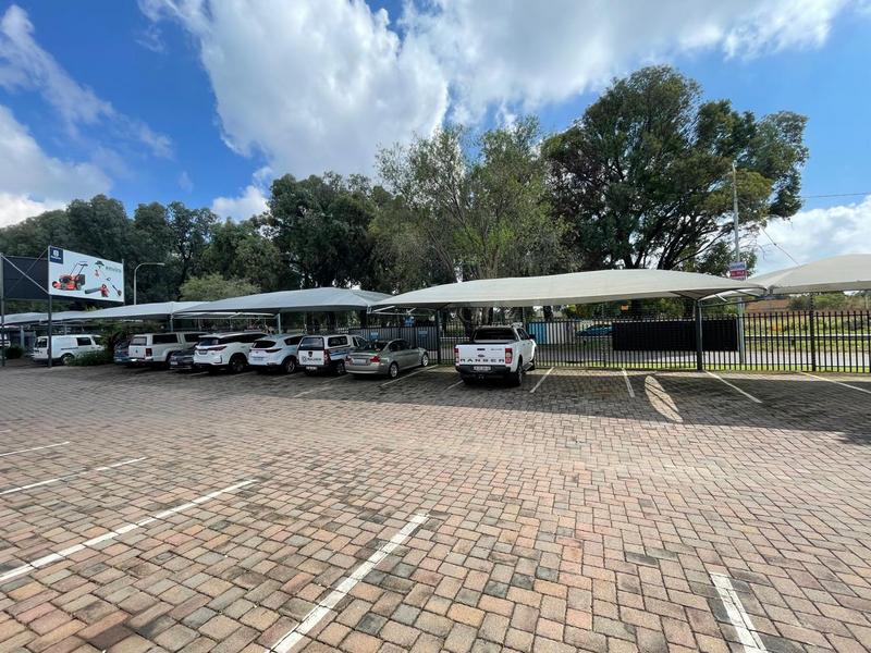 To Let commercial Property for Rent in Hennops Park Industrial Gauteng