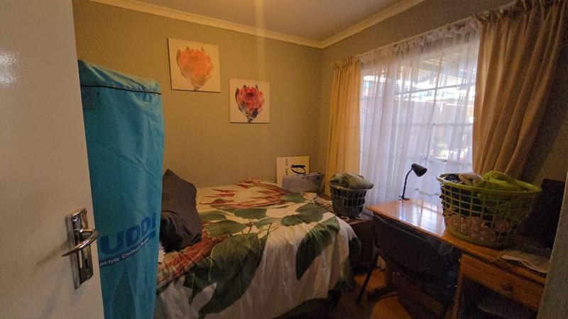 2 Bedroom Property for Sale in Annlin Gauteng