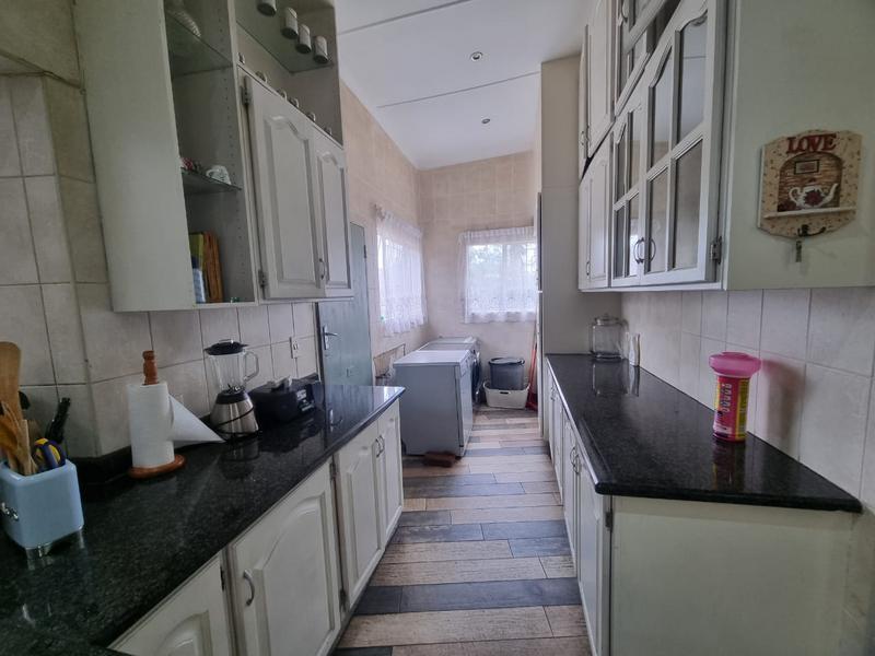 4 Bedroom Property for Sale in Brackenhurst Gauteng