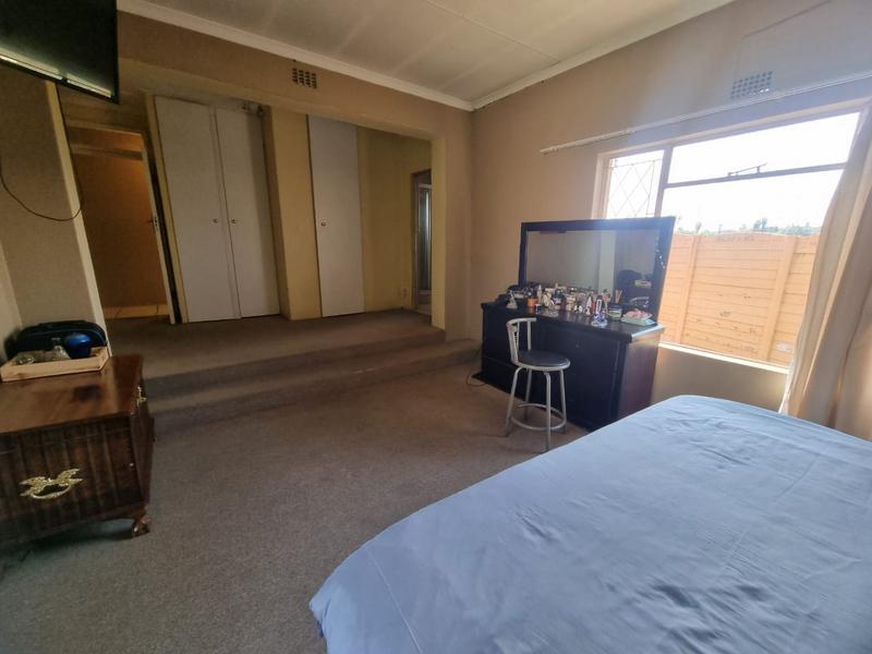 3 Bedroom Property for Sale in Verwoerdpark Gauteng