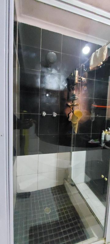 4 Bedroom Property for Sale in Lenasia South Gauteng