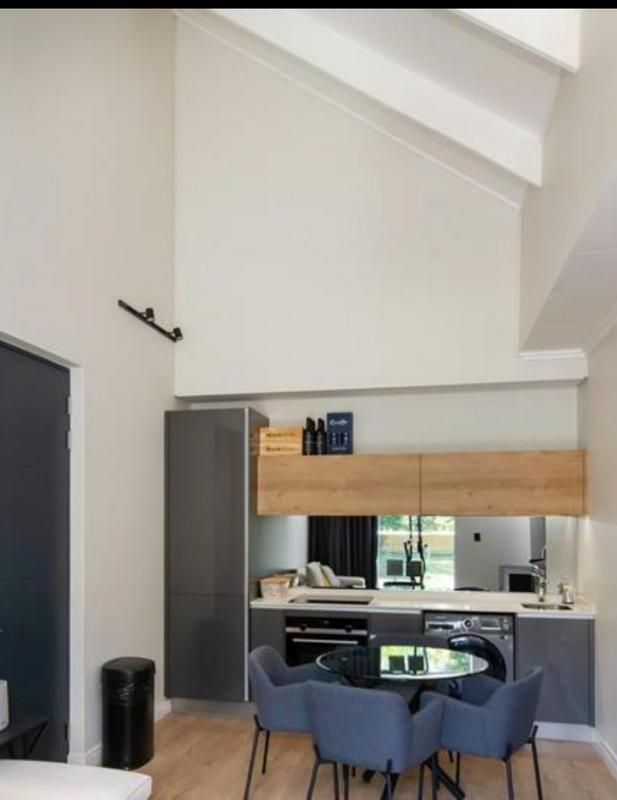 To Let 1 Bedroom Property for Rent in Sandringham Gauteng