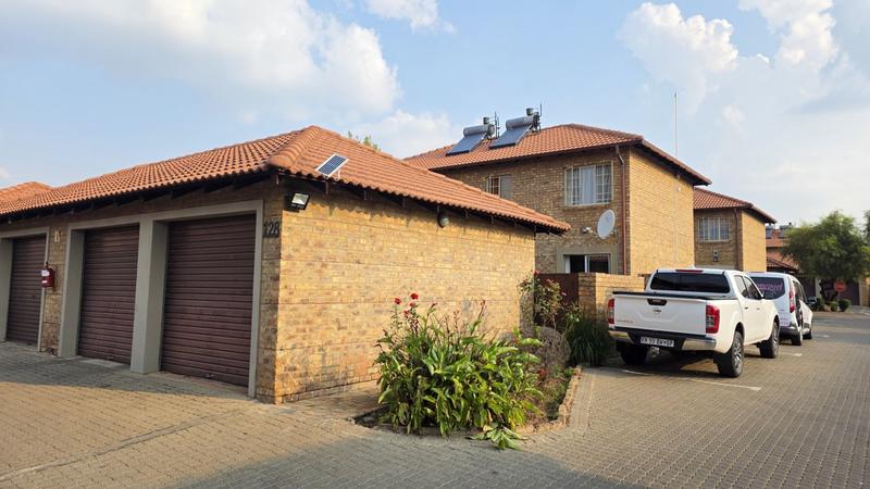 3 Bedroom Property for Sale in Annlin Gauteng