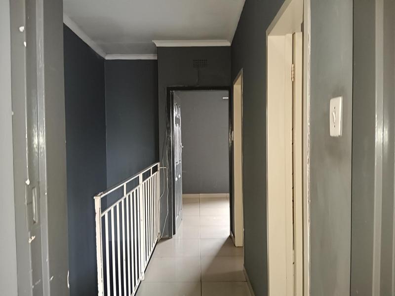 2 Bedroom Property for Sale in Turffontein Gauteng
