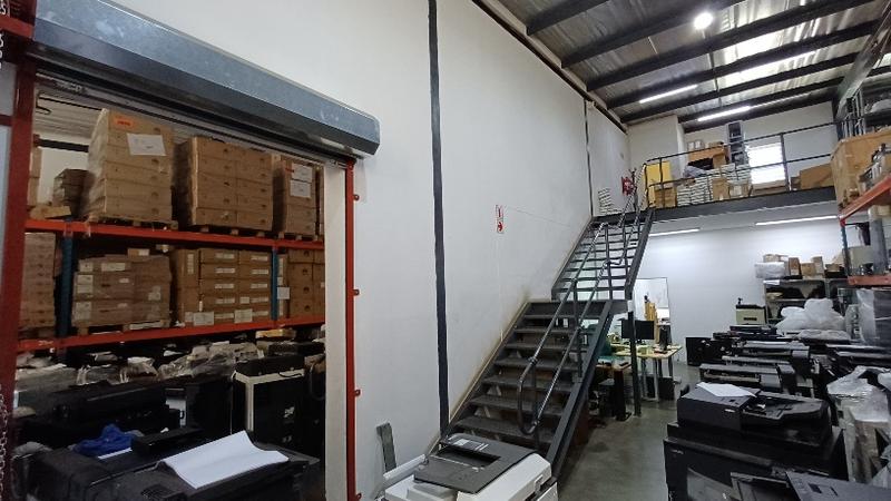To Let commercial Property for Rent in Hennopspark Gauteng