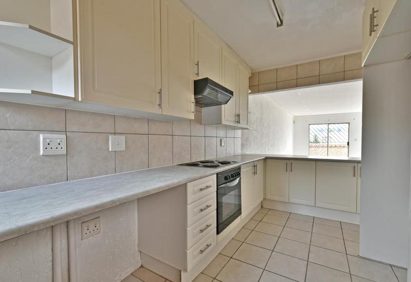 3 Bedroom Property for Sale in Glenvista Gauteng