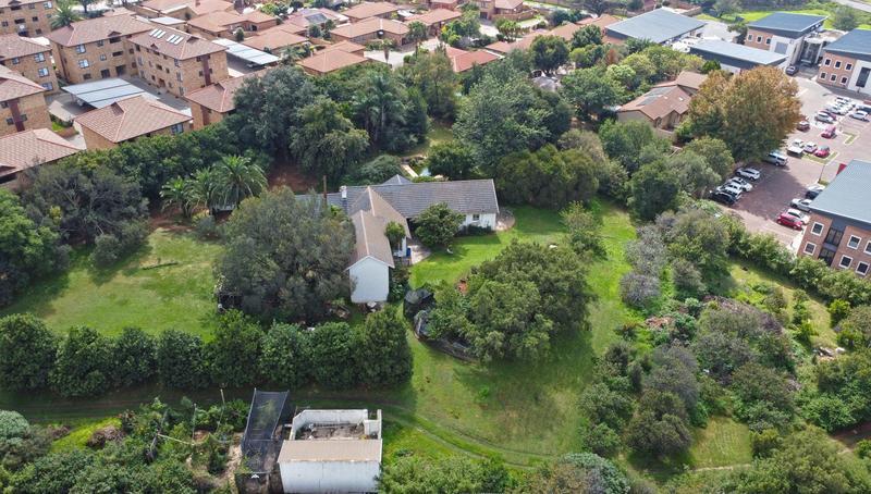 5 Bedroom Property for Sale in Randpark Ridge Gauteng