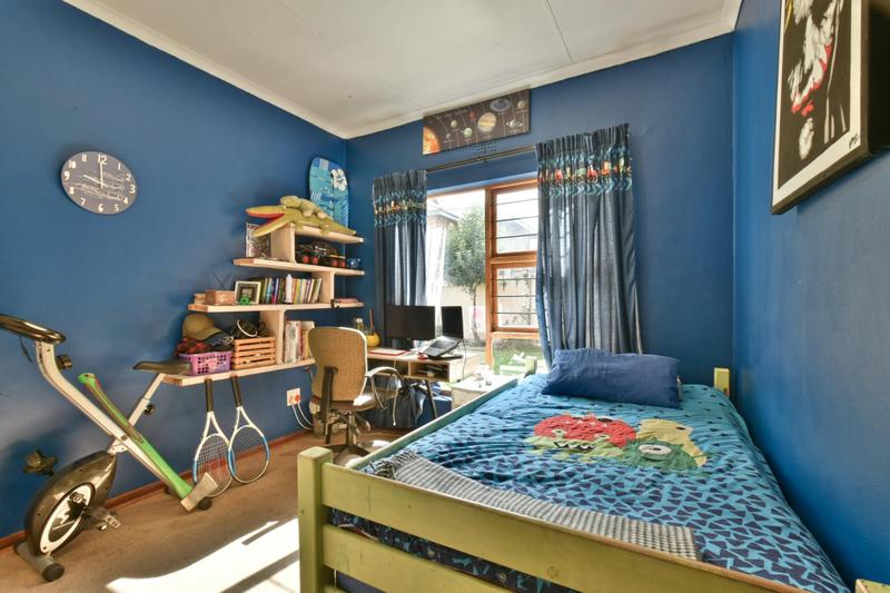 3 Bedroom Property for Sale in Radiokop Gauteng