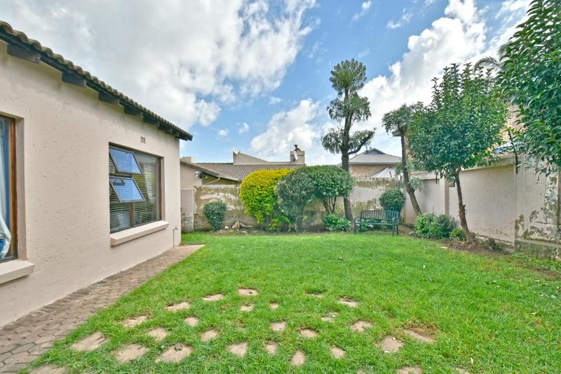 3 Bedroom Property for Sale in Radiokop Gauteng