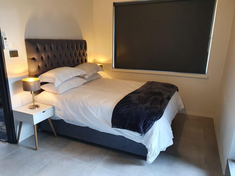 To Let 1 Bedroom Property for Rent in Sandton Central Gauteng