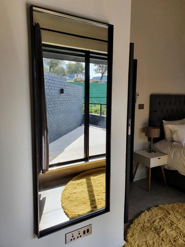 To Let 1 Bedroom Property for Rent in Sandton Central Gauteng