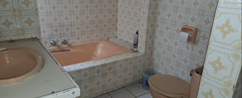 3 Bedroom Property for Sale in Brackendowns Gauteng